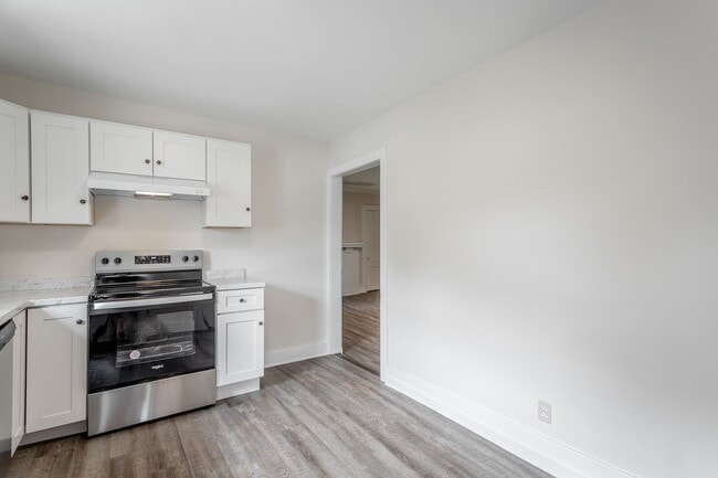 Photo - 2 Bedroom Home Just Off Main Street in Mill Town