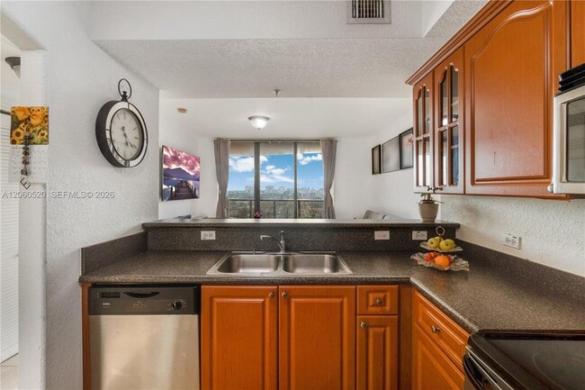 Photo - 2301 SW 27th Ave Unit 1204
