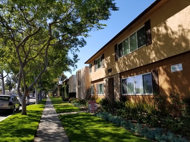 23rd Street Apartments - 23rd Street Apartments Unit 5601-05