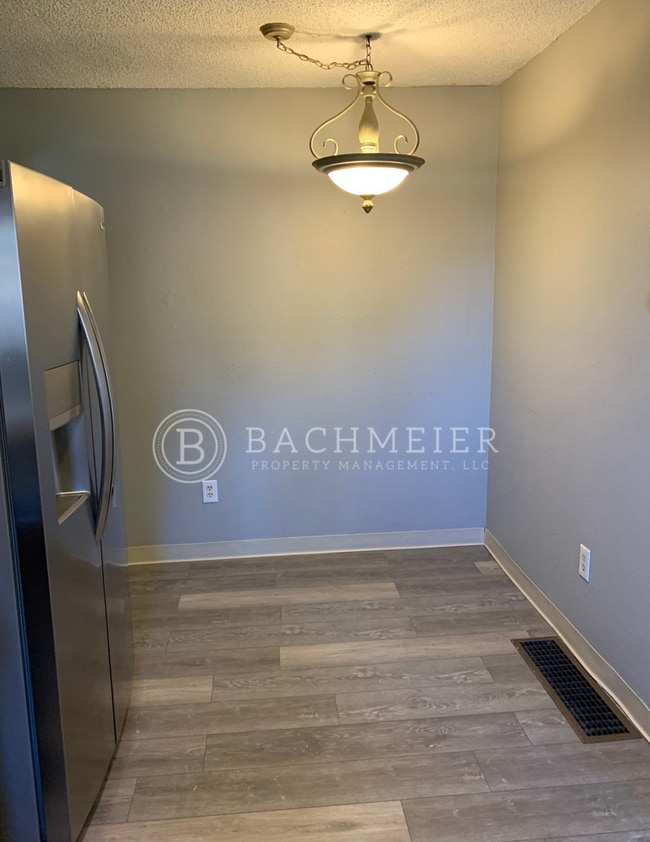 Photo - 724 SE 3rd St Unit 724 SE 3rd St