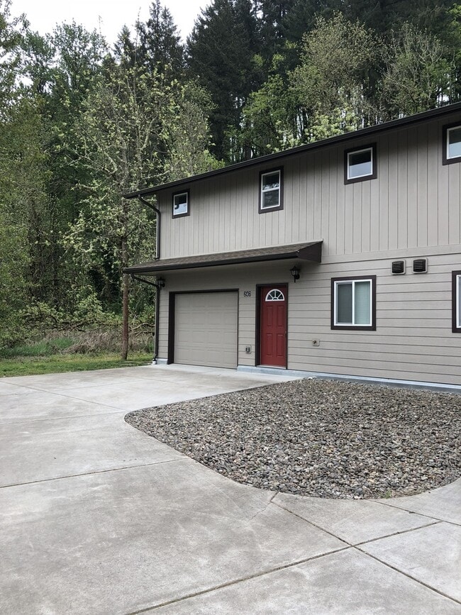 Building Photo - 247s59 Unit 247 Rental