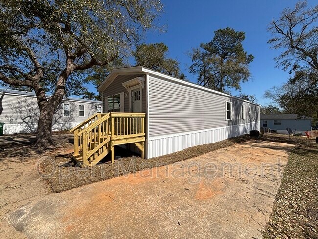 Photo - 356 Bayhead Dr