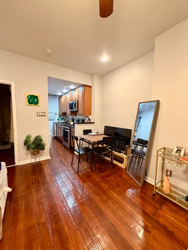 Photo - 937 N 4th St Unidad A