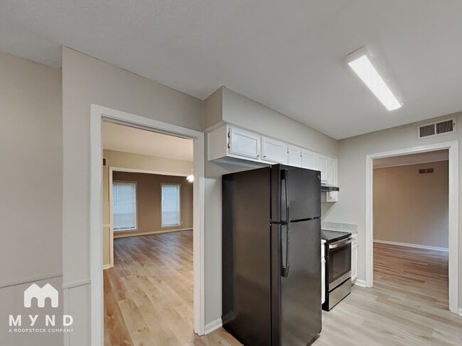 Photo - 6082 Belle Grove Cove N