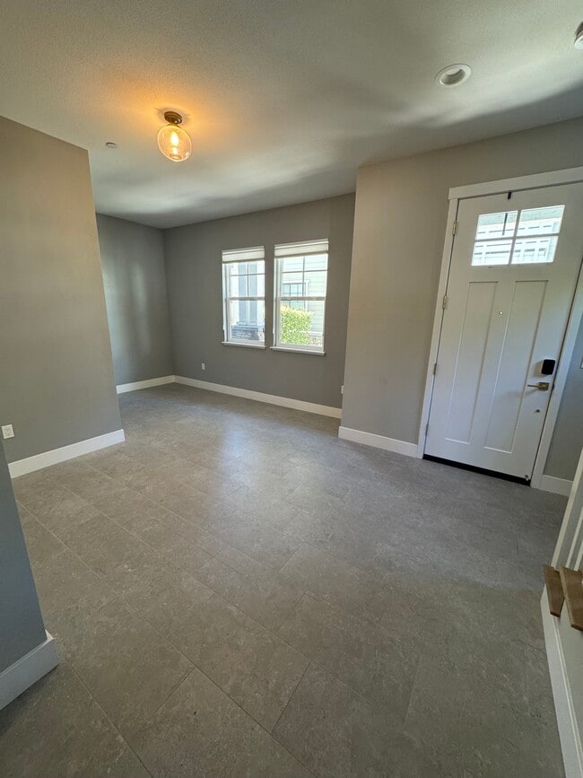 Photo - 465 Harrison Ave Unit Redwood City Townhome