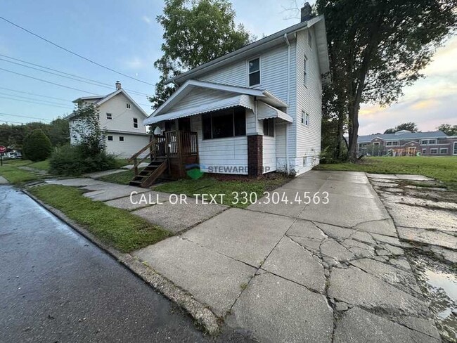Photo - 1152 Wilbur Ave