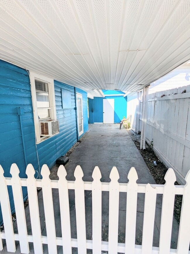 Photo - 309 Eastwood Ln Unit 2