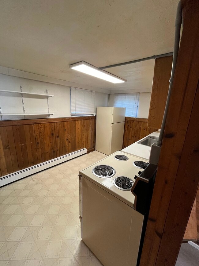 Photo - 135 E 300 N Unidad 2