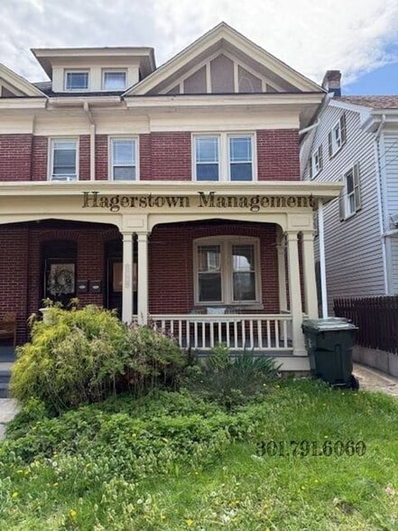 109 Fairground Ave