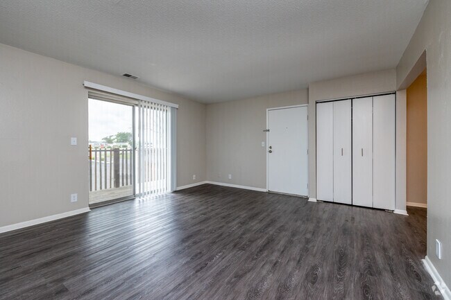 2BR, 1BA - 900 SF - Living Room