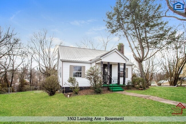Photo - 3502 Lansing Ave