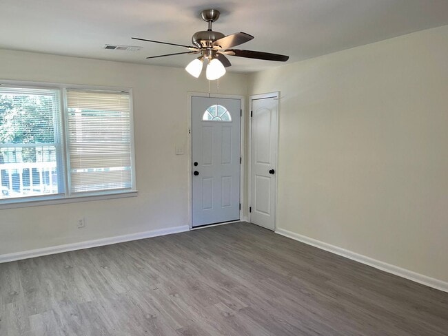 Photo - Remodeled 4 Bed/2 Bath Ranch Home!