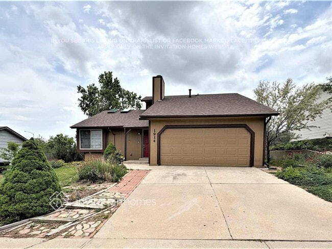 Photo - 1914 E 96th Cir House