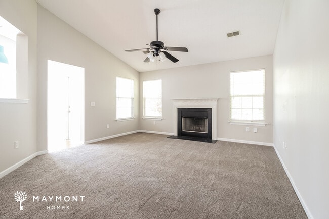 102 Revis Creek Ct