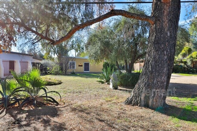 Photo - 3132 N 27th St