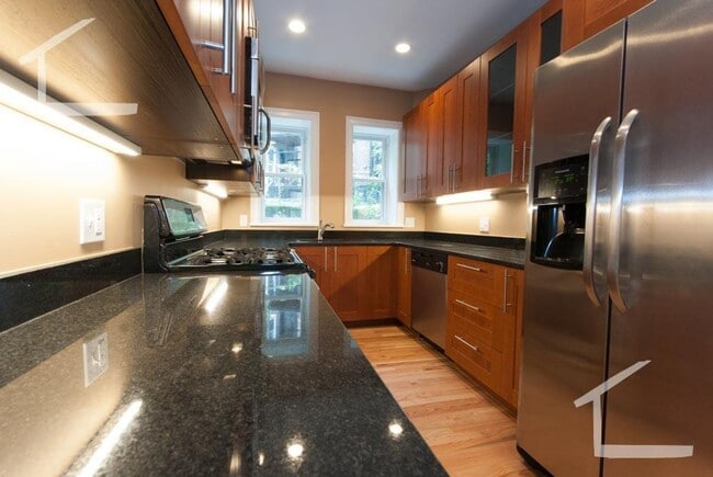 Photo - 4 Bed/ 2 Bath Available 9/1/26 (Brighton)