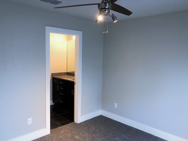 10685 Brothers Ln Unidad B