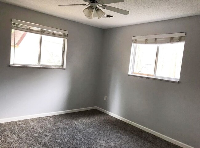 Photo - 4641–4639 S Acoma St – Spacious 2-Bedroom Duplex Homes in Englewood! Unit 4641