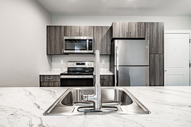 Lakewood Apartments- 19 Eco Way