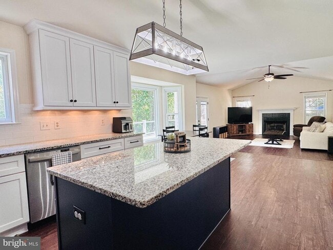 Photo - 5 Averil Ct