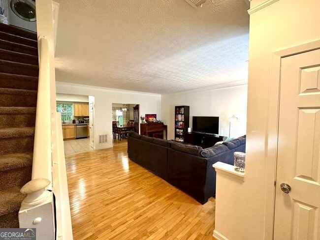 Photo - 3635 Monticello Cmns NW