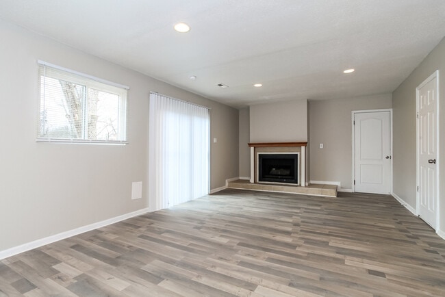 Photo - 9153 Yorkridge Dr