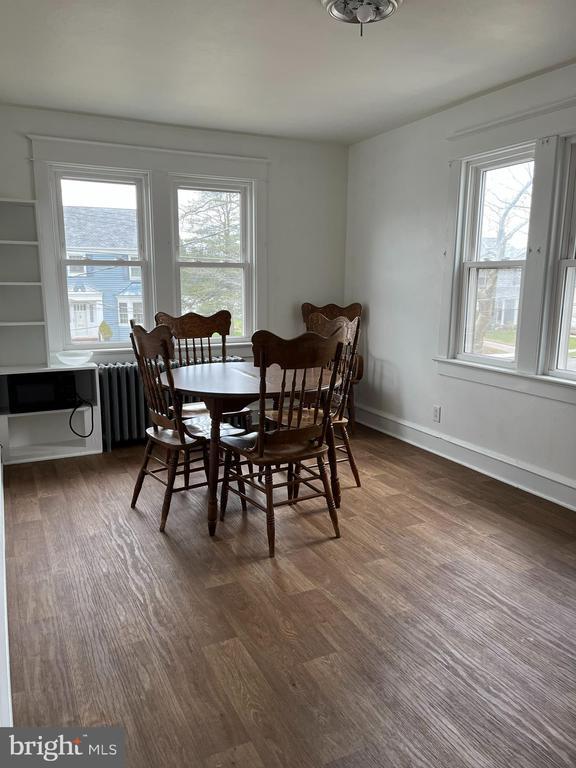 Building Photo - 3 N State St Unit B