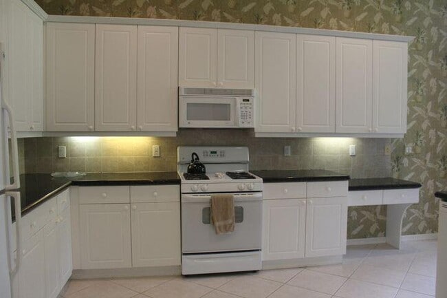 Photo - 10836 Grande Blvd