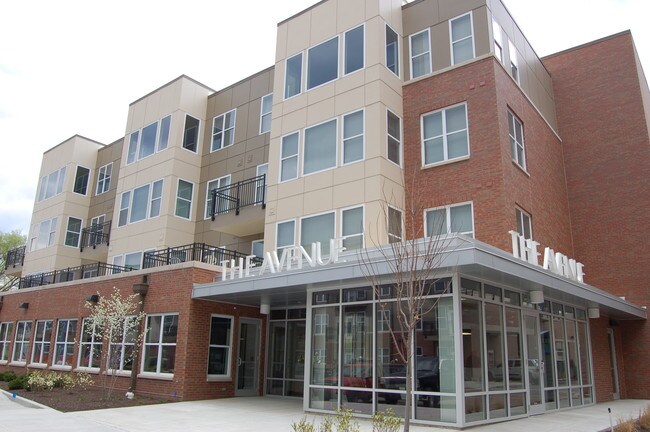 Apartments For Rent In Indianapolis With Utilities Included Photo The Avenue