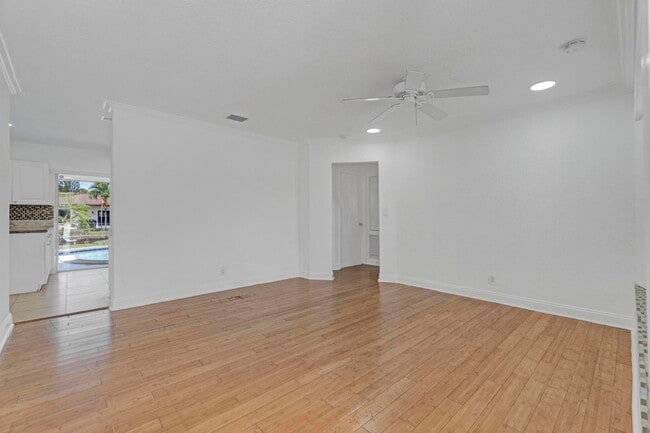 Photo - 1820 NW 33rd St