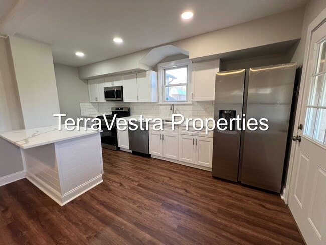 Building Photo - Single Family in Elmer! Eligible for $500 Security Deposit.