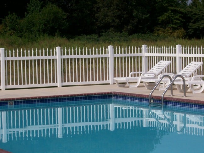 Piscina - Valley Estates of Mountain Home