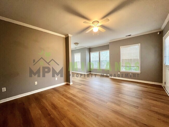 Photo - 3425 Manor Ave