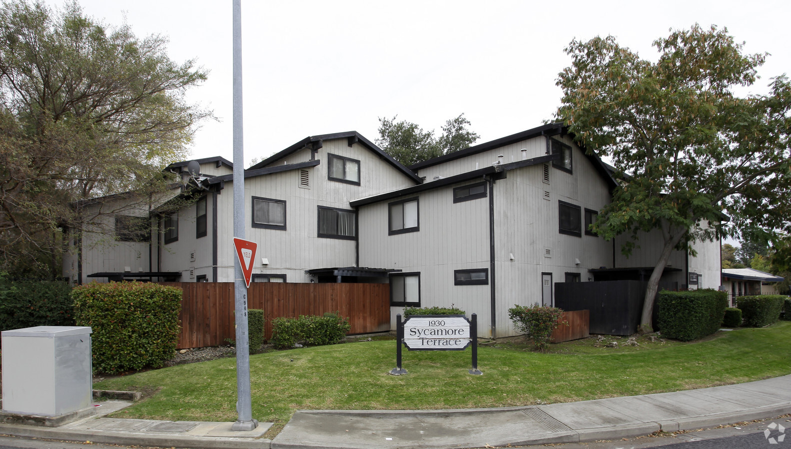 Photo - Sycamore Tella Apartments