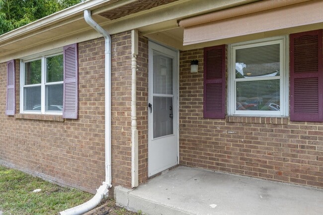 Photo - 6048 Brookwood Dr Unidad A