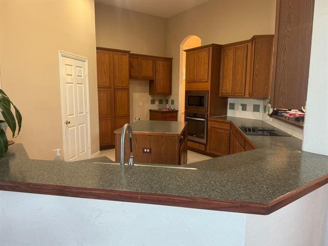 Photo - 5609 Sabetha Way