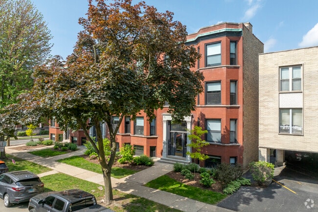 201-209 N. Grove Ave.