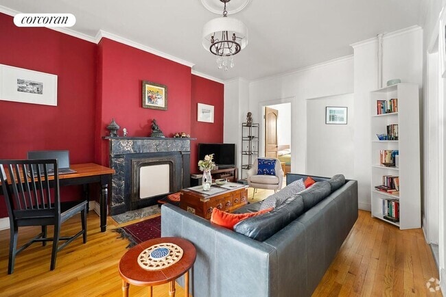Building Photo - 138 Hoyt St Rental