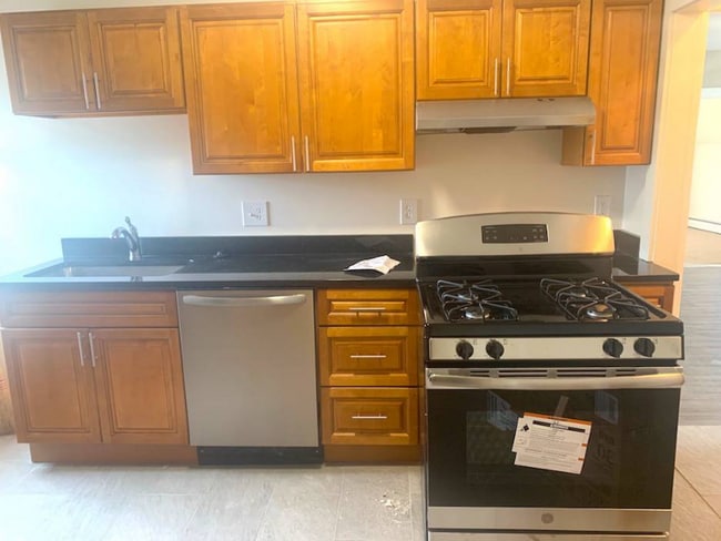 Photo - 78 Preston St