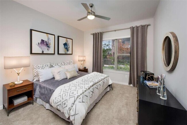 Photo - 1490 Ernest W Barrett Pkwy NW Unit 423