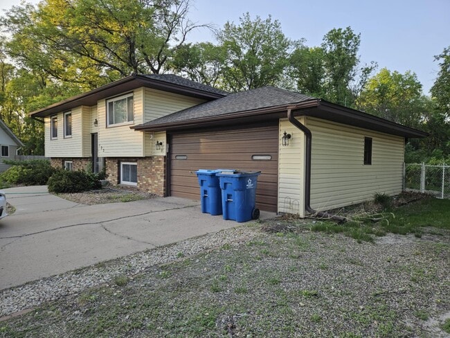 Lado de la casa - 103 Twinkle Ter