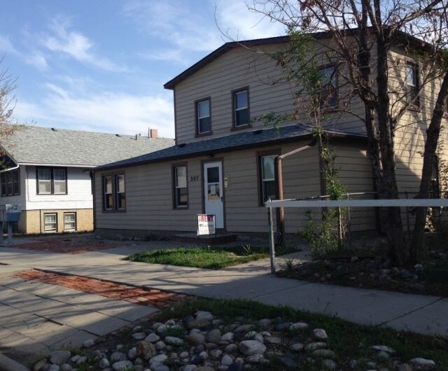 Primary Photo - 307 S 28th St Apartments