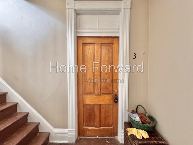Photo - 812 W Maxwell St Unit 3