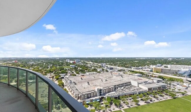 Photo - 3301 NE 1st Ave Unit H2409