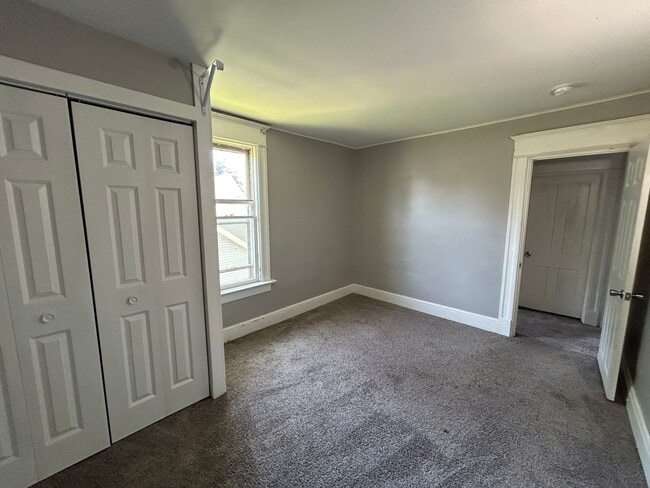 Photo - 3 bedroom 1 bath house in Davenport