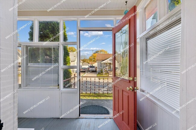 Photo - 22618 Maxine St