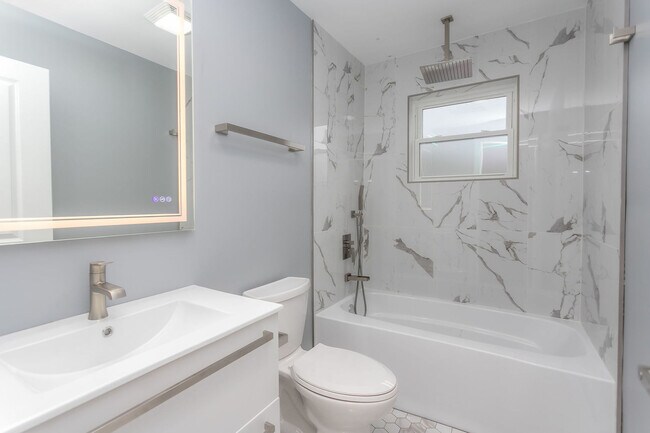 Photo - 8210 S 84th Ave Unit 1N