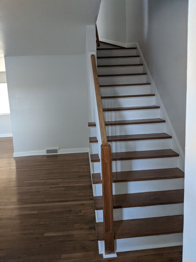 Photo - 1217 6th St Unit 1217