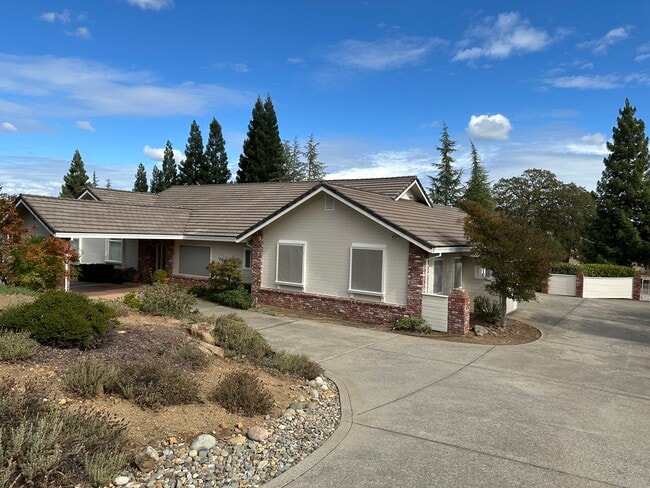 Photo - 4388 Vega Loop