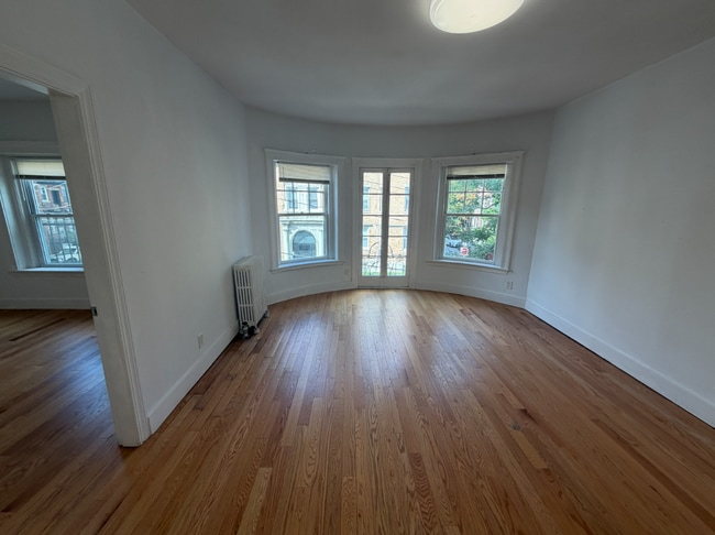 65 Strathmore Rd